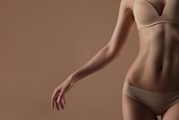 Liposukcja laserowa a cellulit – czy ten zabieg pomoże